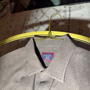 UNTUCKit medium Slim Fit Wrinkle Free Shirt Long Sleeve